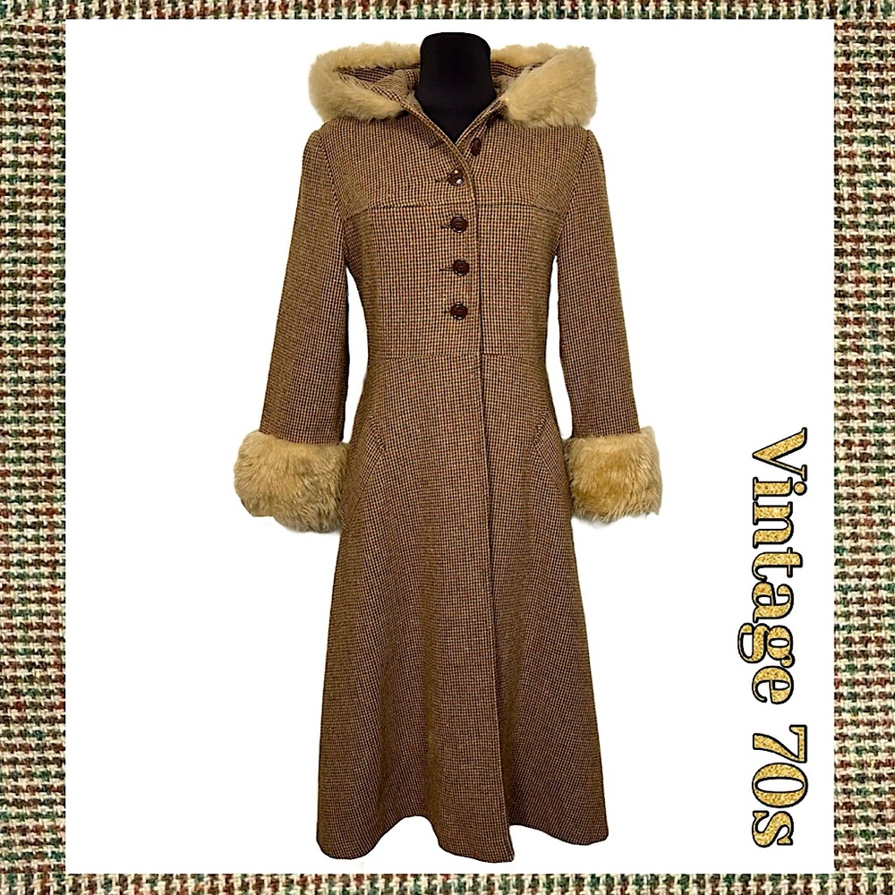 1970s Vintage Fur Trimmed Hooded Princess Penny Lane Coat